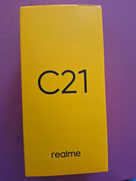 Vand telefon smart Realme
